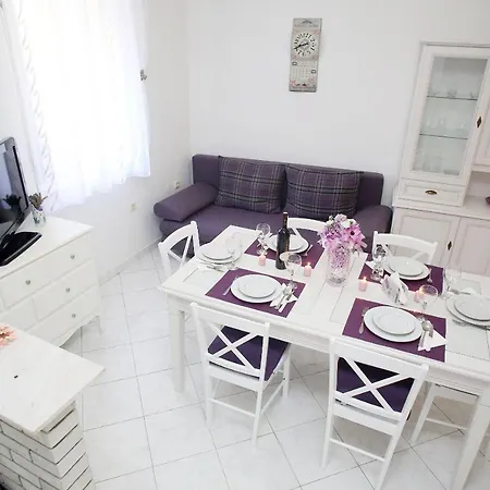 House Semesterbostad Poljana (Ugljan)